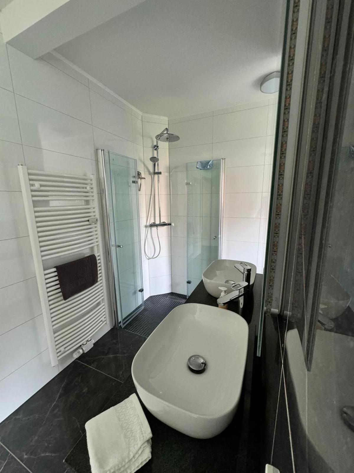 Traumhafte 2-Zimmer-Wohnung Nordenham Buitenkant foto